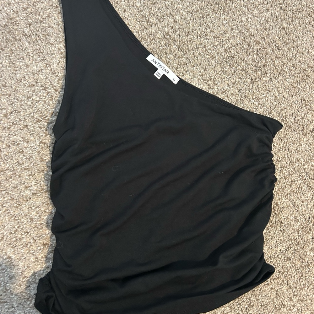 Stylish Black One-Shoulder Top